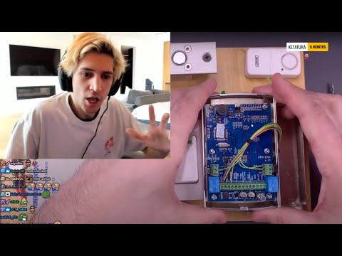 xQc figures out next casino heist step from lockpicking video