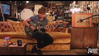 Video thumbnail for Snacks 044: Gibson Memphis '64 ES-345 Bigsby Mono Varitone Olive Drab Green by Russo Music