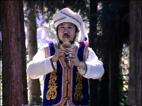 Gen Dequan - Embroidered Pocket 哏德全 绣荷包