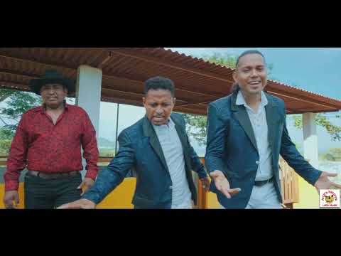 Los De La Doble MM Ft. Raza Costeña - Hermanos Quiñones (Videoclip Oficial)
