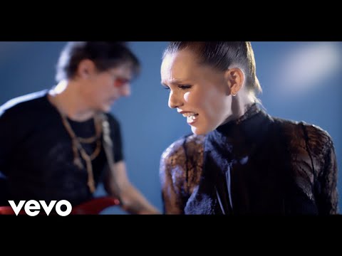 Kika Edgar - Por Cobardia