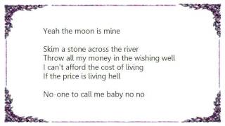 Fairground Attraction - The Moon Is Mine Lyrics