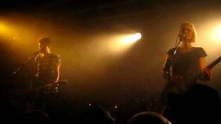 The Raveonettes -- Boys Who Rape (Should All Be Destroyed)