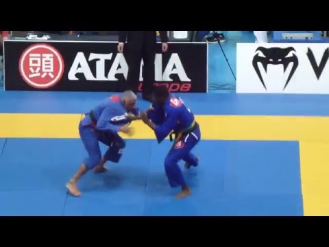 Helvecio Penna vs Nelton Pontes - IBJJF European Open 2016 - Black Adult - Heavy