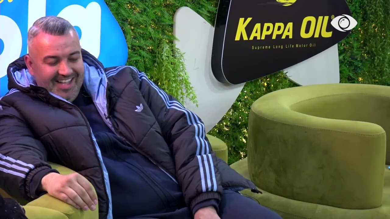 Si e ke kaluar fëmijërinë me vëllain?/ Juela pyet Rogertin, banori: E mira është të pajtohemi, nëse e kemi fatin…