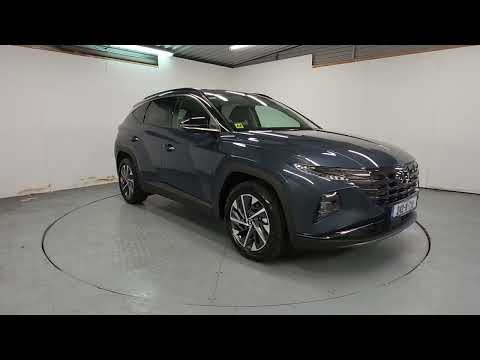Hyundai Tucson 2WD Executive Plus w 2 Tone Roof Fr - Image 2