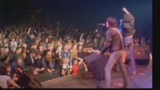 RIP Tommy Ramone - end of an era as last member of Ramones dies | Channel 4 News