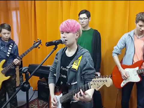 группа Pink Slippers - (Splendora -You're standing on my neck)