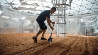 This Man Is Planting Potatoes On Mars To Survive Alone For 2 Years | The Martian Explained