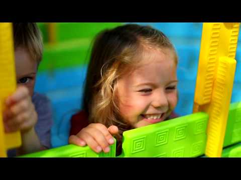 Slide 6 - Constructa Den, 76 Pieces (video)