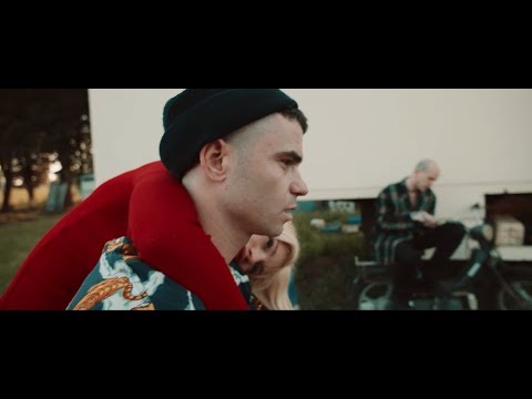Gemello Ft. Gemitaiz - Stanotte (Official Video)