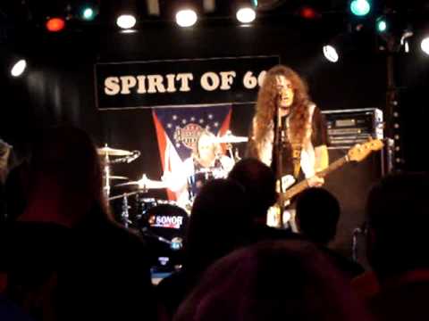 AMERICAN DOG (live) - Just An Alcoholic @ Spirit of 66 (2010)