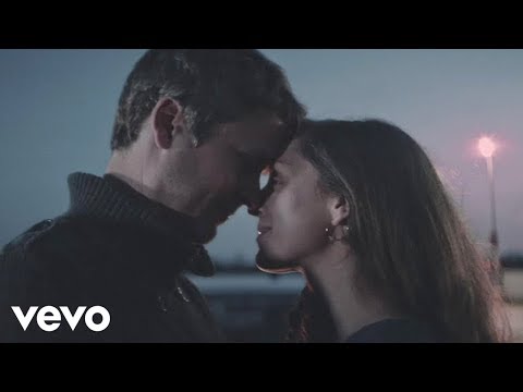 Oh Wonder - Livewire (Official Video)