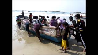  2013-12-25 Christmas morning on Kovalam beach Part 3
