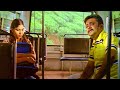 നീ ഒരു കാര്യം ചെയ്യ്‌ വണ്ടിയിലേക്ക് �