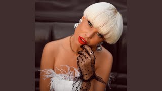 FEMME FATALE