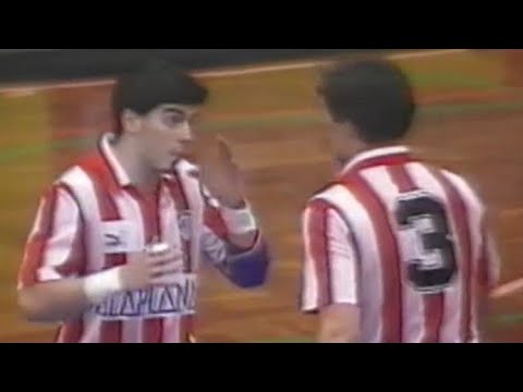 Gol muy bien transformado por Urdiales. Copa del Rey 1988/89. Barcelona-AtMadrid. Semifinal. Bilbao
