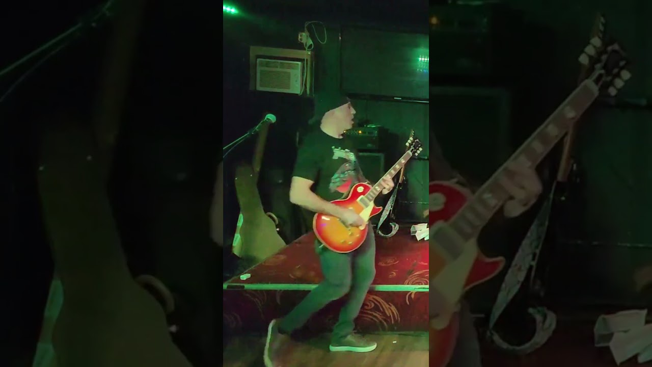 Promotional video thumbnail 2 for The Rewinders - 80s-00s rock cover band