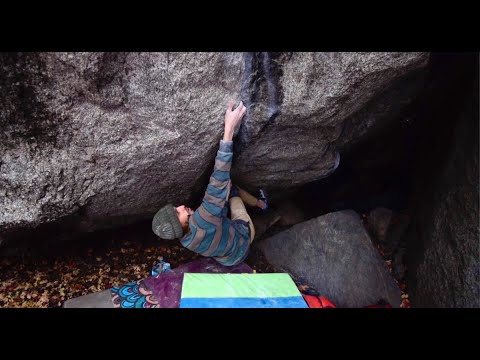 FrictionLabs Pro Taylor McNeill tops out Spinal Twist V13/8B.🤘