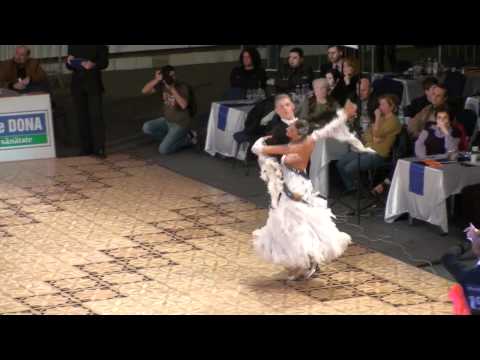 Markus Hackl & Stefanie Krausz - Dance Masters 2011 - IDSF ST 19-35 - Quickstep