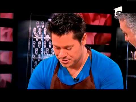 Chef Tudor Constantinescu găteşte alături de concurenţi