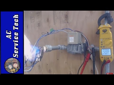 Leaking Refrigerant Replace the Leaky Schrader Valve without Removing the Refrigerant Shown
