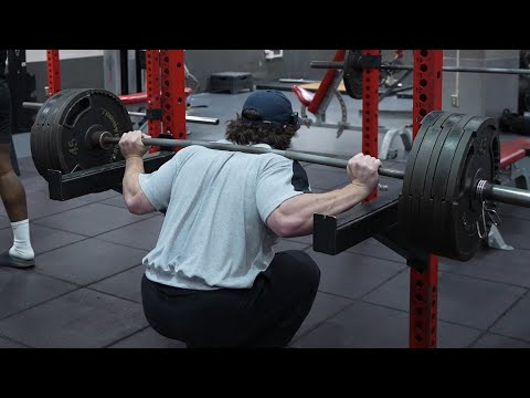 Winter Bulk Day 102 - Legs