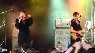 Nico Vega - "No Home" Live at The Reading Festival 2014