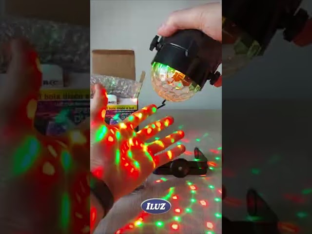 Vídeo relacionado con Aucuu Pendientes LED de Bola de Discoteca, Pendientes LED Recargables, Pendientes de Gota de Discoteca de Los Años 60 y 70, Accesorios de Bola de Discoteca, Accesorio de Fiesta para Mujeres y Niñas