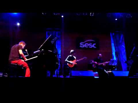 Antonio Loureiro [CAFÉ COM LEITE - Jazz na Fábrica] (8/2013) 1