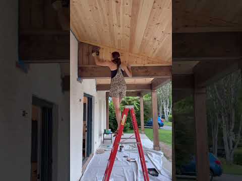 Thankful for this boring 90s house 🤠 #diyhome #homeexterior #frontporch