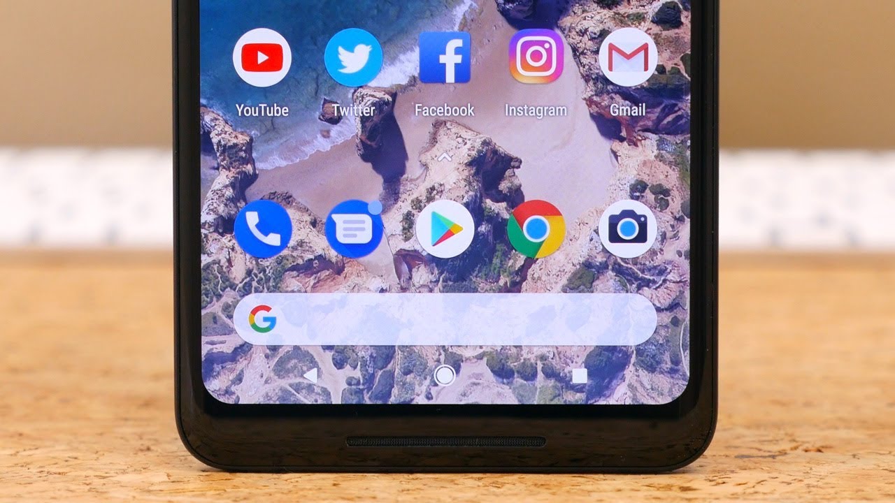 Google Pixel 2 XL Review: Still Great, Even With a Subpar Display