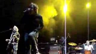 Social Code - Bomb Hands