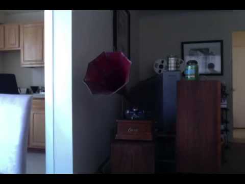 100 year old Edison Phonograph 4 minute Blue Amberol cylinder