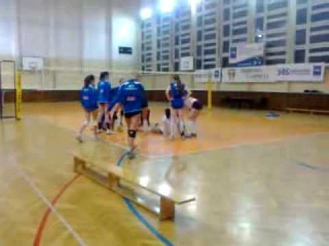 Radosne zakończenie meczu MKS Dąbrowa Górnicza  -  STS Victoria Lubliniec