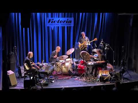 Eivind Aarset 4tet live - Erland Dahlen and Wetle Holte drum solo