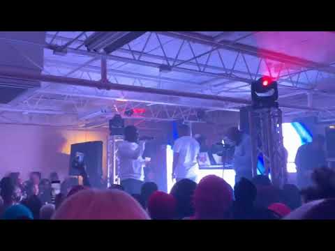 Ehpisode Performs in Connecticut @dextadaps Show