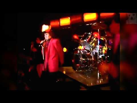 James Freud & The Radio Starts - Modern Girl