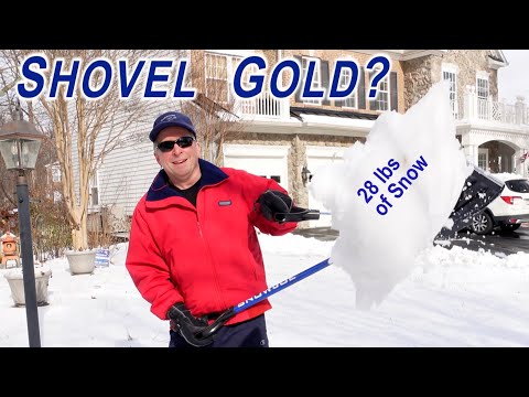 Testing a 2 Handle Shovel - Snow Domination? Snow Joe Honest Review