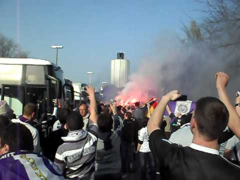 18/04/2010 - A day to remember: We are the Champions @ Parking Jan Breydel