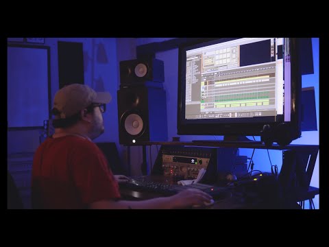 Chase Moore - The Sky Is Falling [BTS]