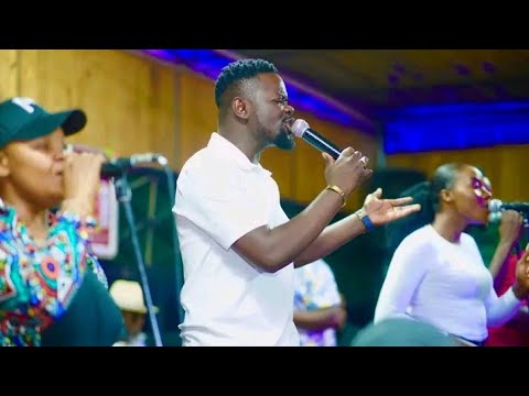 PRINCE INDAH NYATHINI BERNA [MIN NYATHINA]