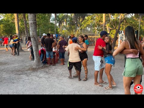 forro no interior é assim,,banda j-show