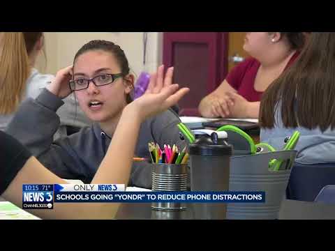 Schools going 'Yondr' to reduce phone distractions
