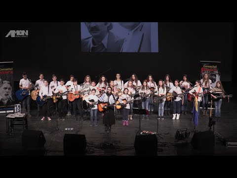 Mădălina Amon - Trei sferturi în cer