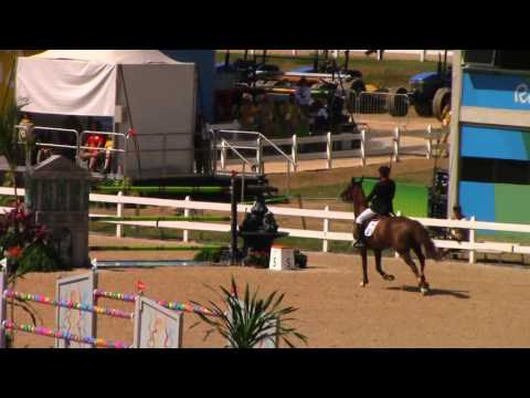 Rio 2016 - France's Kevin Staut - 1st individual qualifier