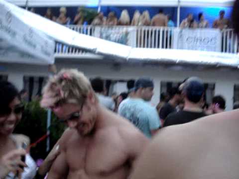 Pete Tong Pool Party Surfcombers WMC 2010