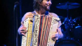 Eddie Vedder feat. Supersuckers - Devil Doll (X cover)