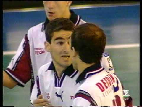 F.S. MÓSTOLES 3 - CAJA SEGOVIA 12 (Completo, La2, 14-10-2000)