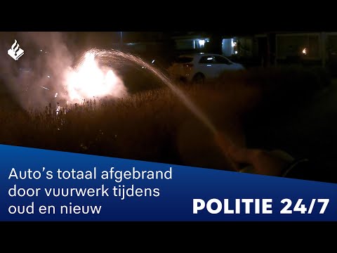 Auto's in de brand door vuurwerk | POLITIE 24/7